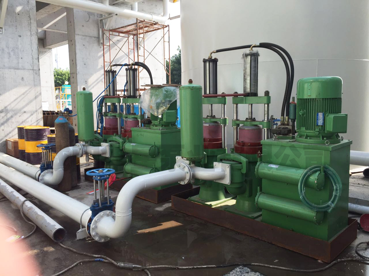 華星陶瓷柱塞泵盾構(gòu)污泥使用現(xiàn)場(chǎng)-03 華星陶瓷柱塞泵盾構(gòu)污泥使用現(xiàn)場(chǎng)-03